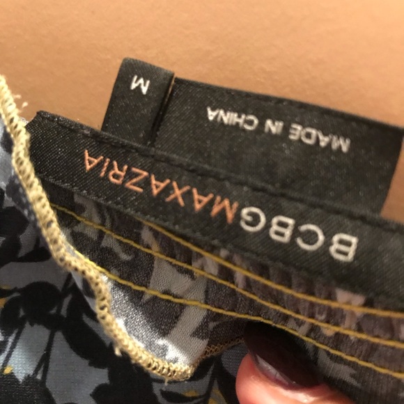 Just lovely BCBG dress - Picture 5 of 5